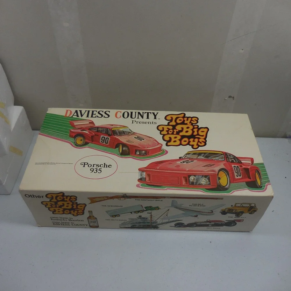 VTG Daviess County Porsche 935 Dick Barbour Racing Decanter Toys For Big Boys